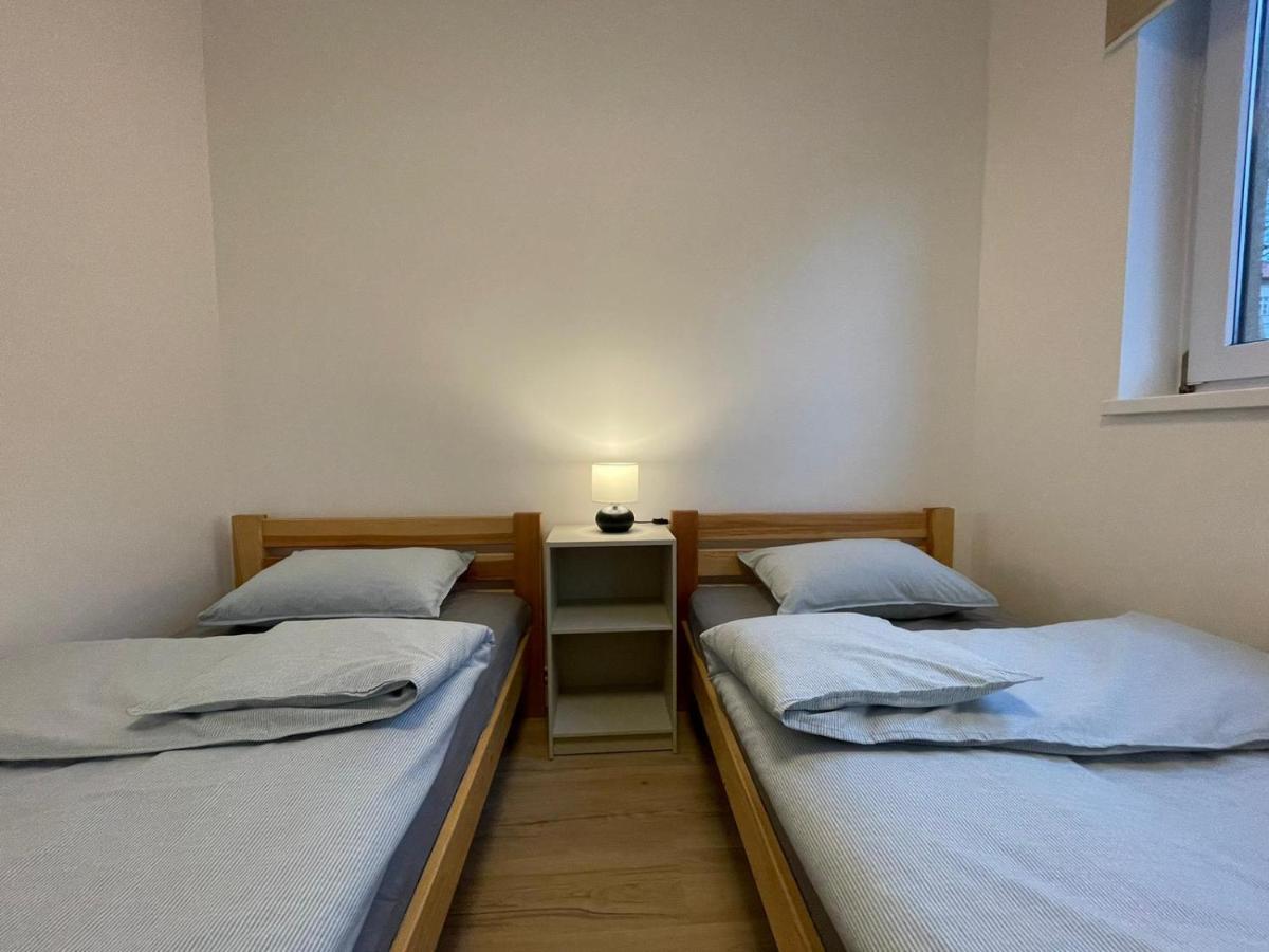 Apartamenty Guzik 22 Krosno Exterior photo